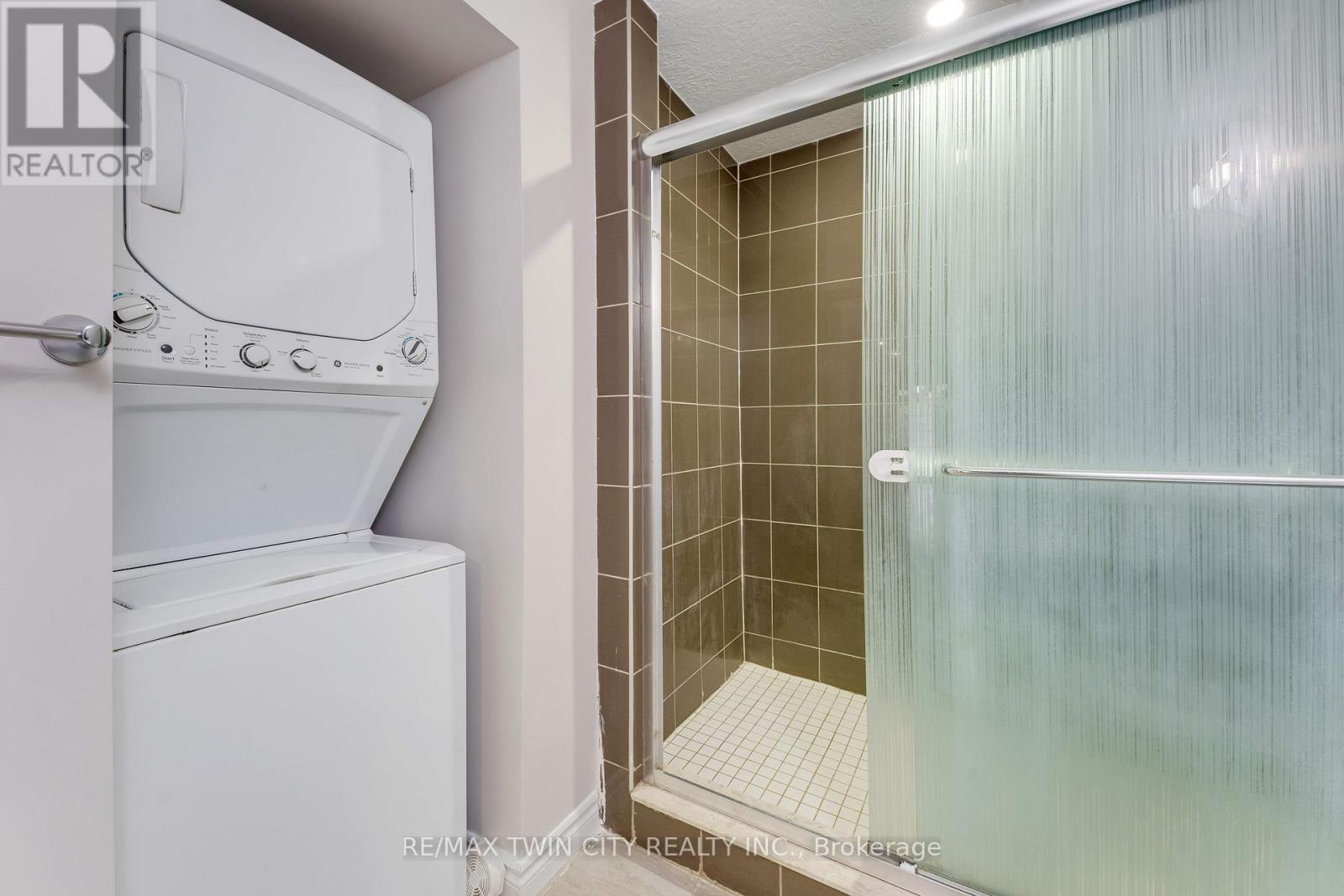 1263 COUNTRYSTONE DRIVE - 38