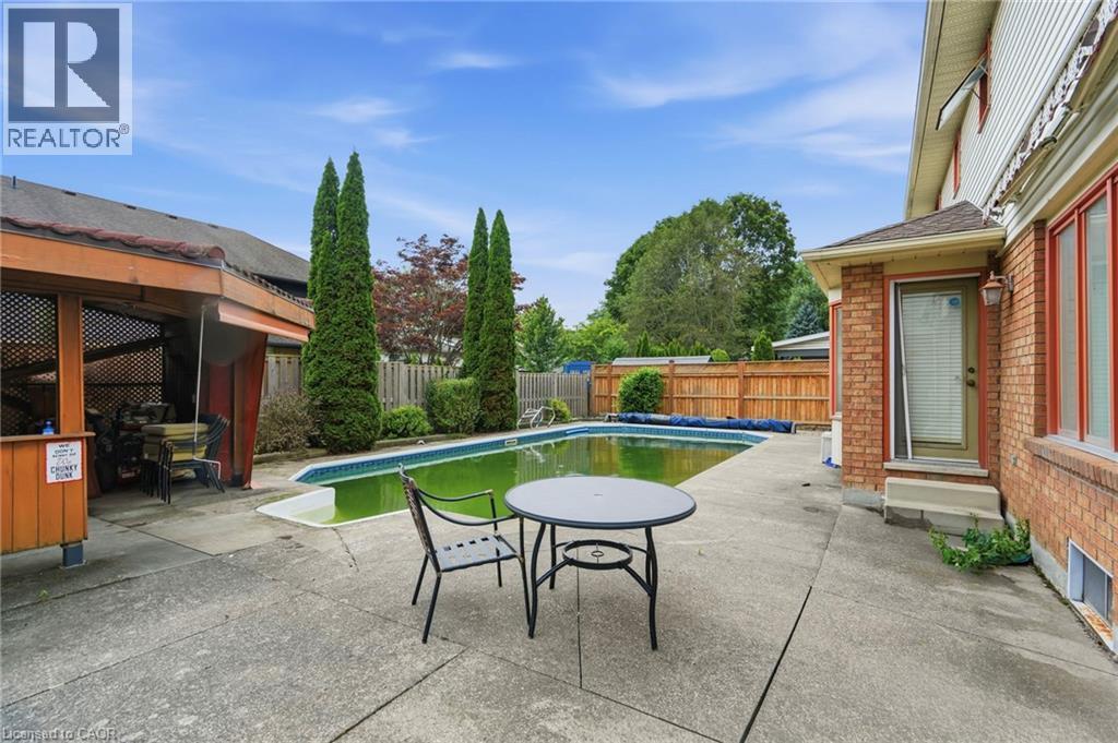 55 WOODSIDE Square - Image 47