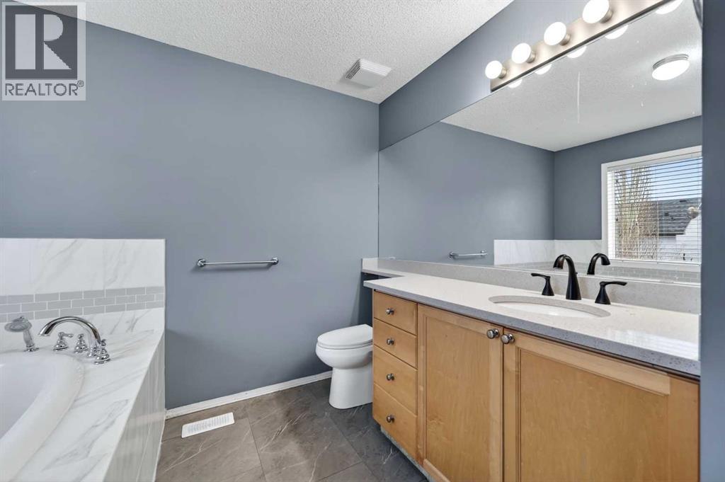 99 Evansbrooke Manor NW - 25