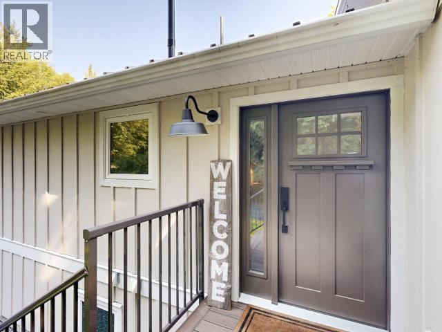 2158 ROBERTS ROAD, Powell River