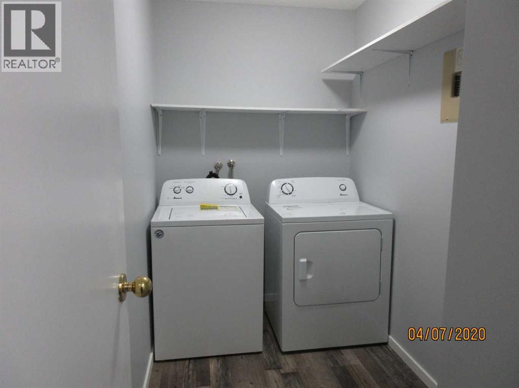 #206 3007 57A Avenue - 14