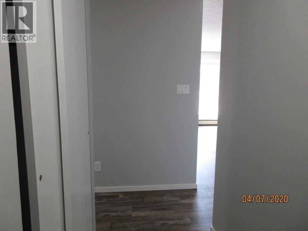 #206 3007 57A Avenue - 6