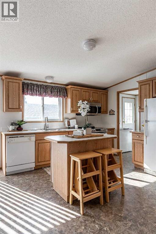 8, 1600 Strachan Road SE - 23