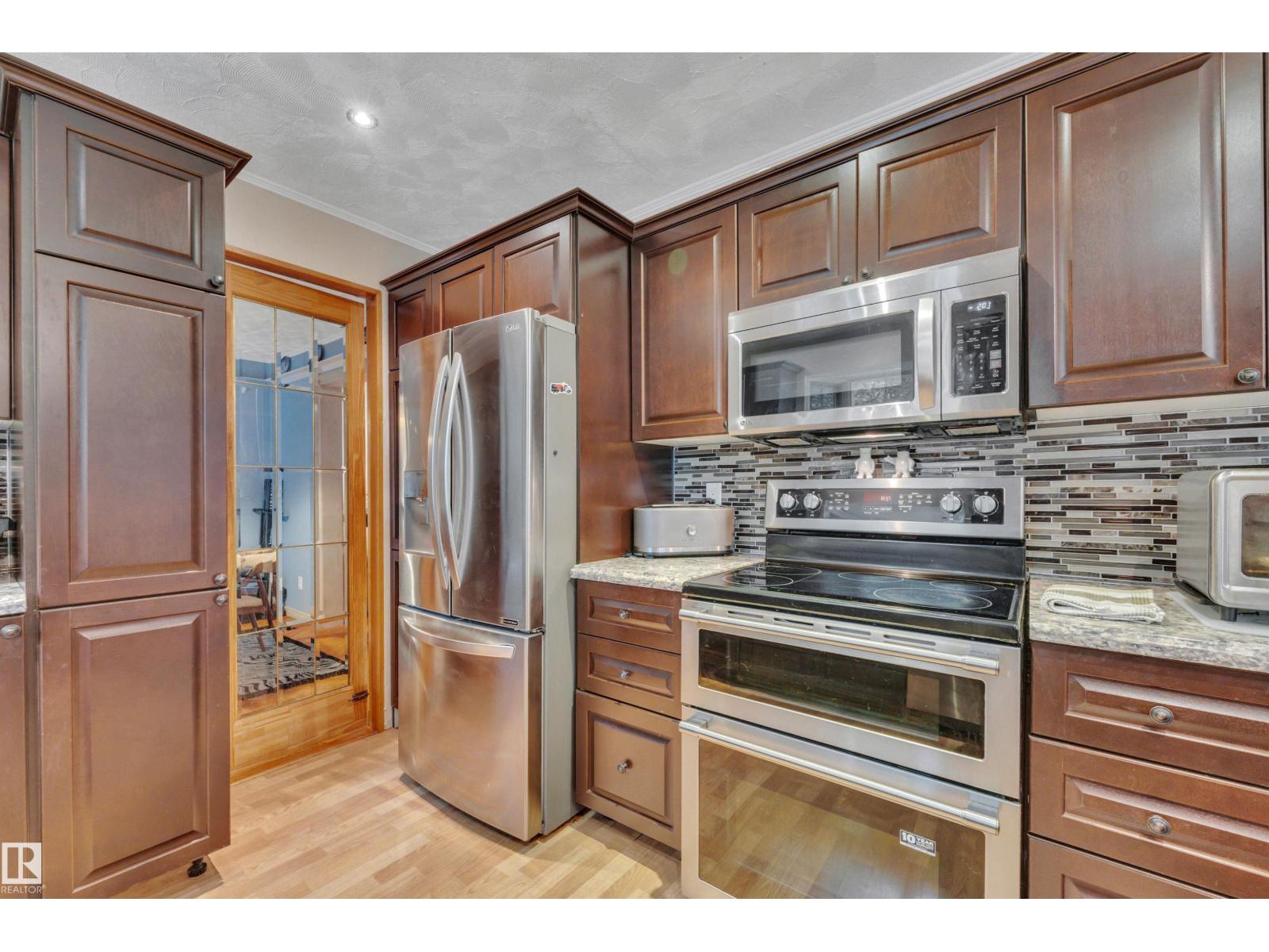 #38 54120 RGE ROAD 12 - 19