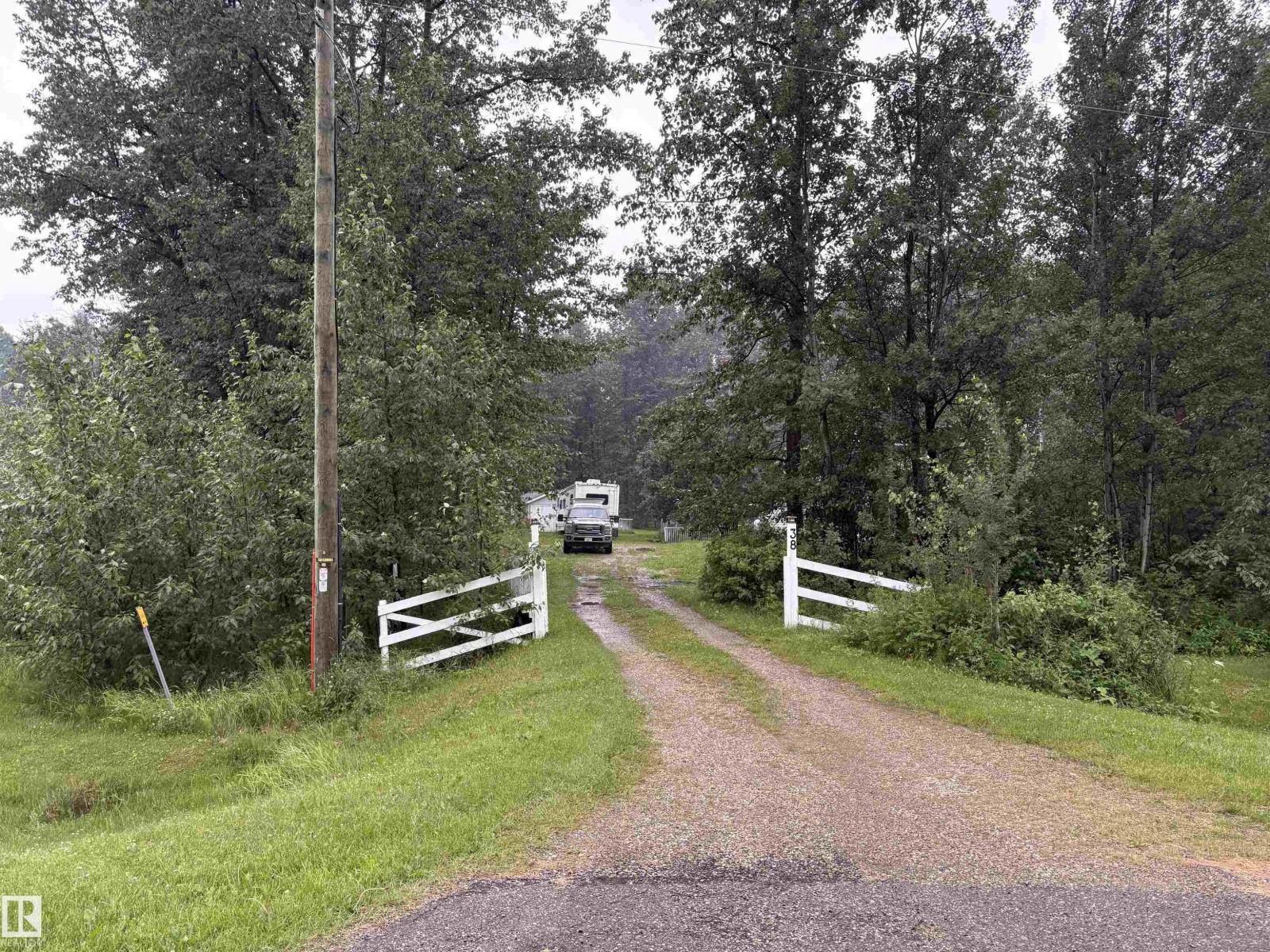 #38 54120 RGE ROAD 12 - 5