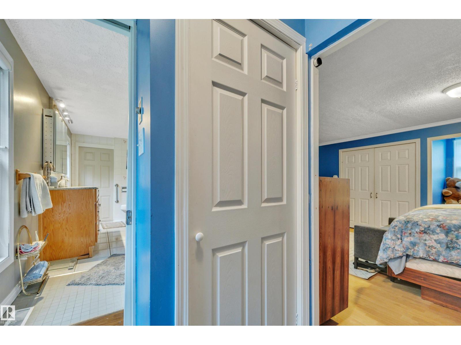 #38 54120 RGE ROAD 12 - 43
