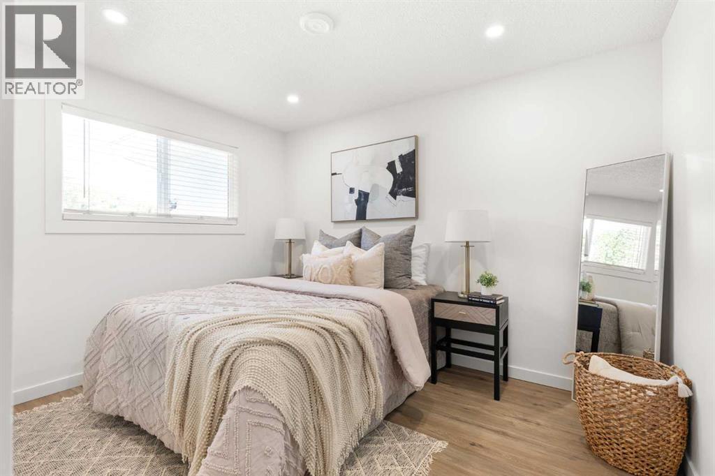 2668 Thompson Crescent SE - 28