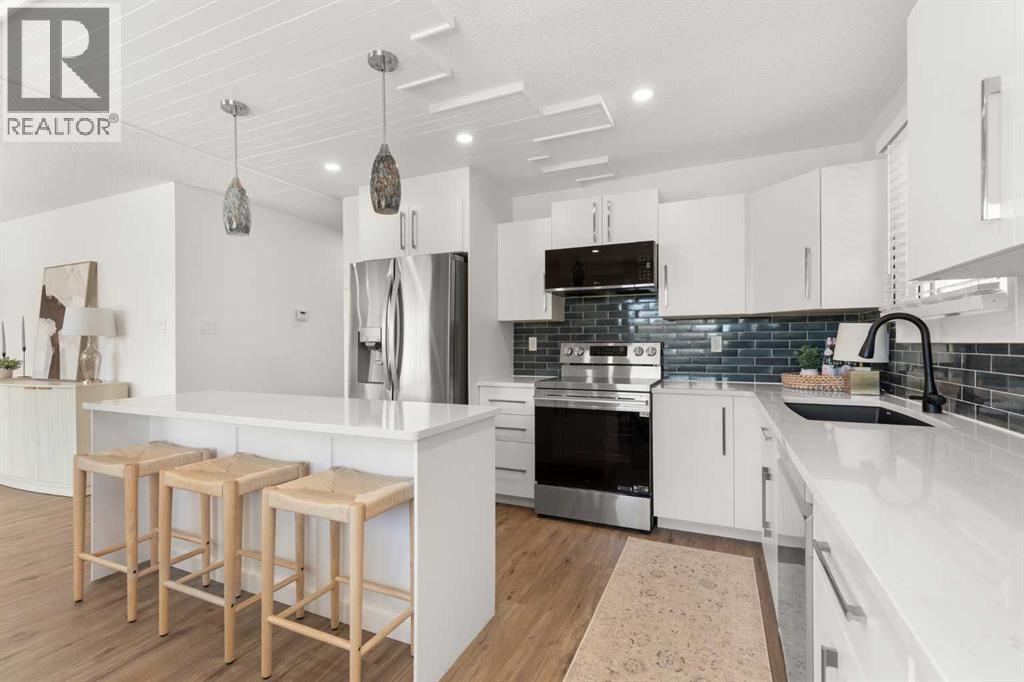 2668 Thompson Crescent SE - 16