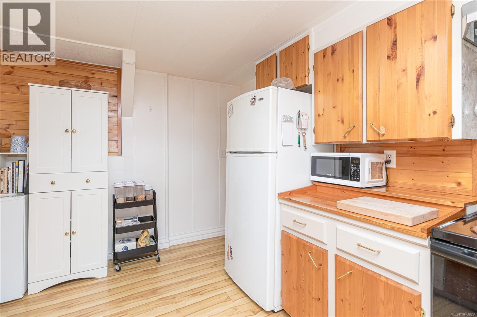 #29 1751 Northgate Rd - 12