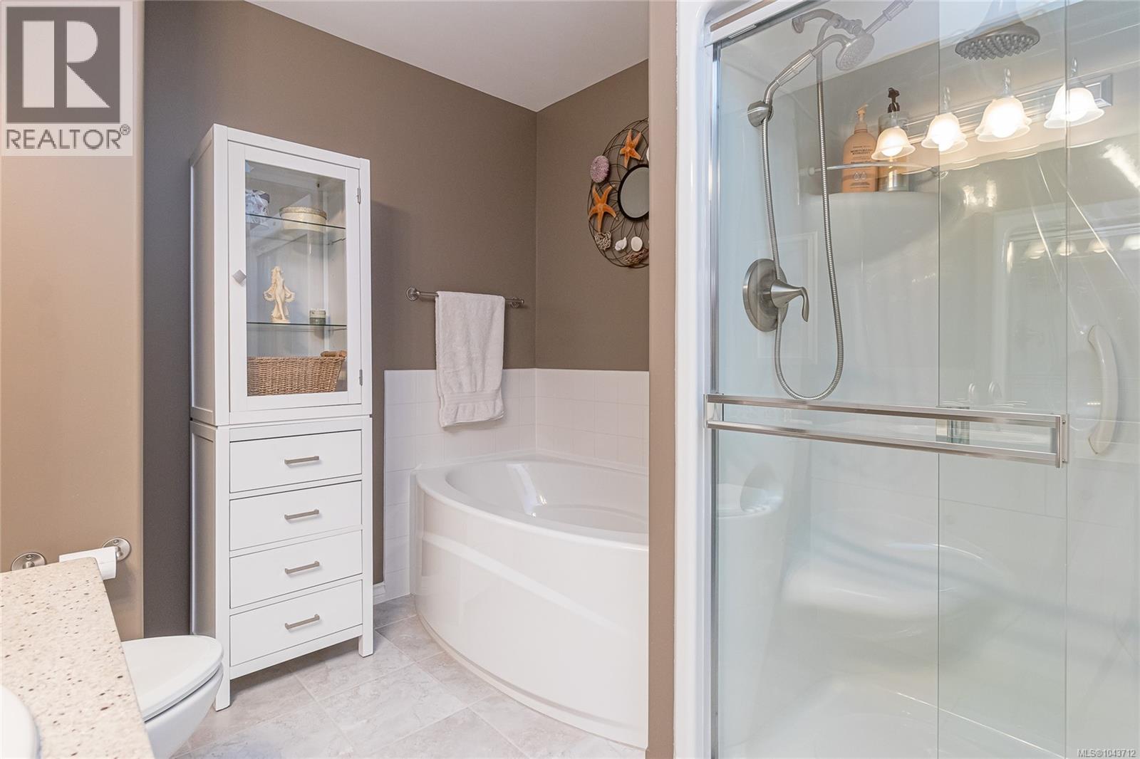 #209 399 Wembley Rd - 17