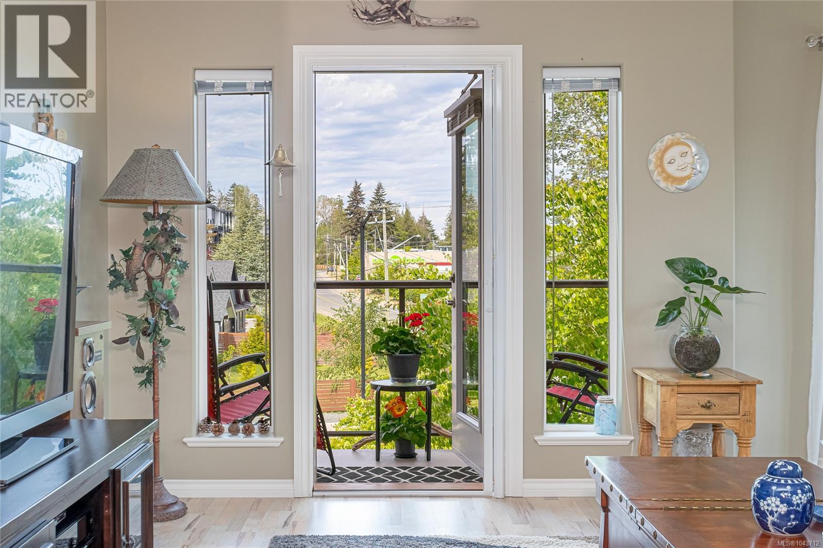 #209 399 Wembley Rd - 3