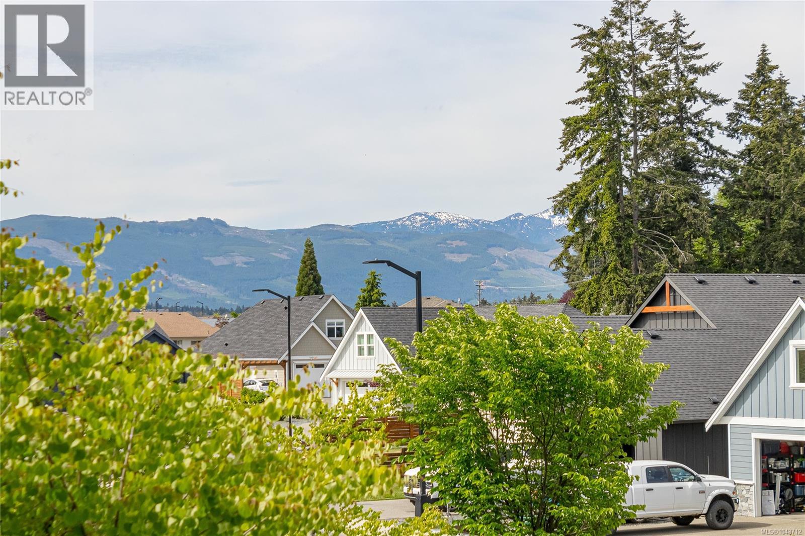 #209 399 Wembley Rd - 44