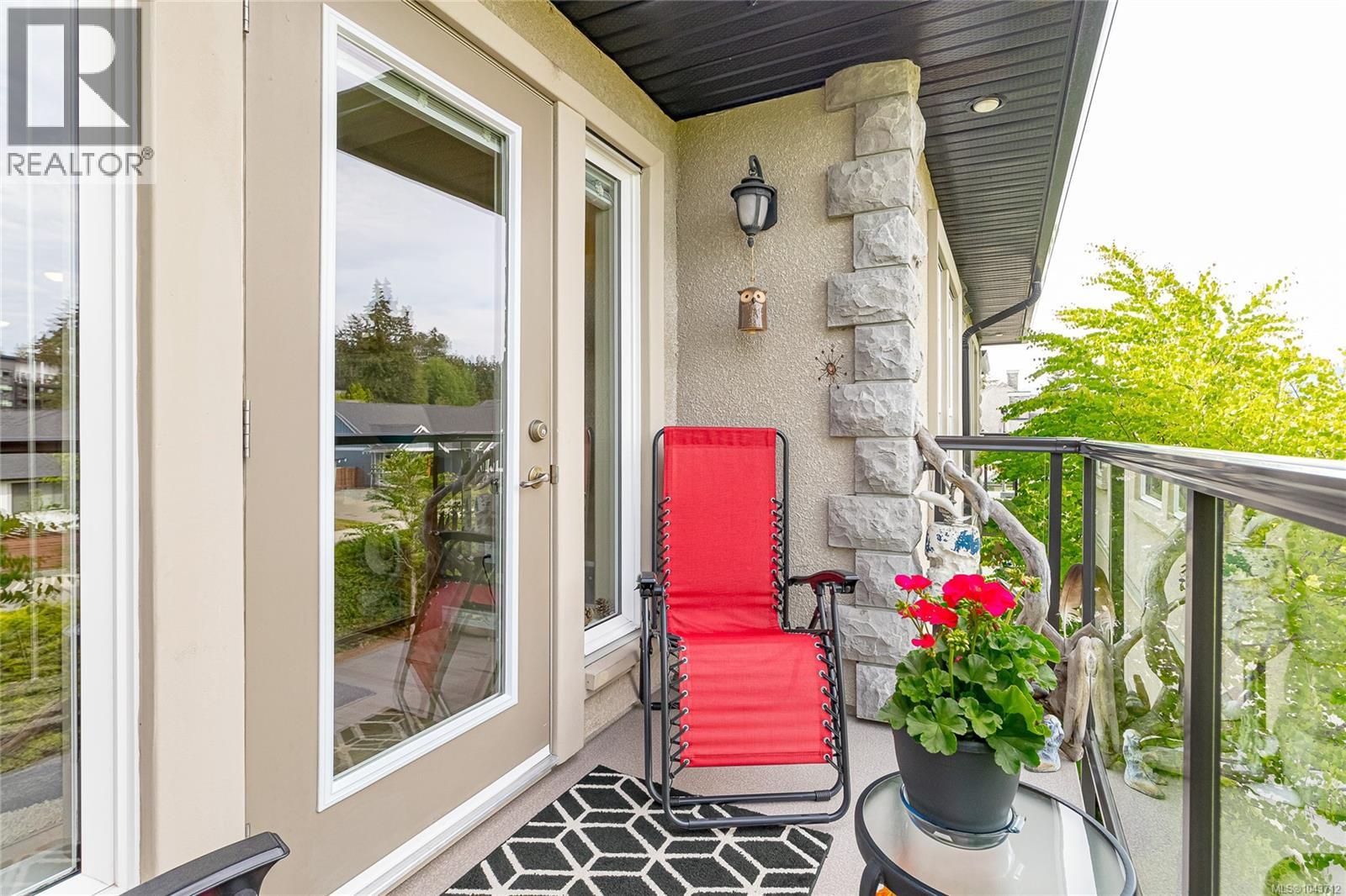 #209 399 Wembley Rd - 5