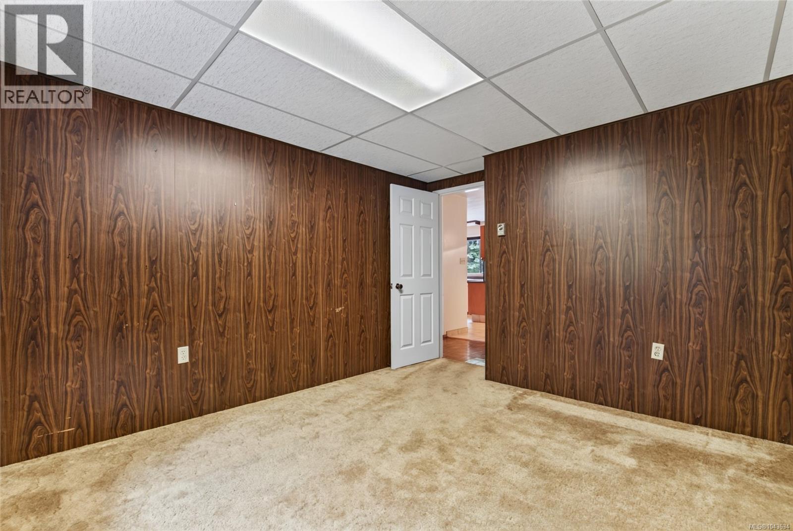 5262 Winchester Rd - 45