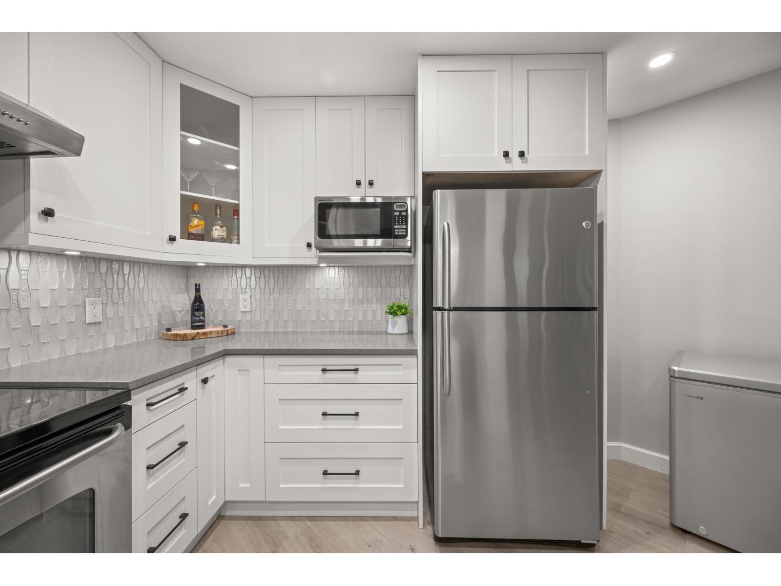 2 Bed, 2 Bath Apartment for Sale in Langley – 202 22015 48 AVENUE, Langley – MLS# R3147788 - Image 5