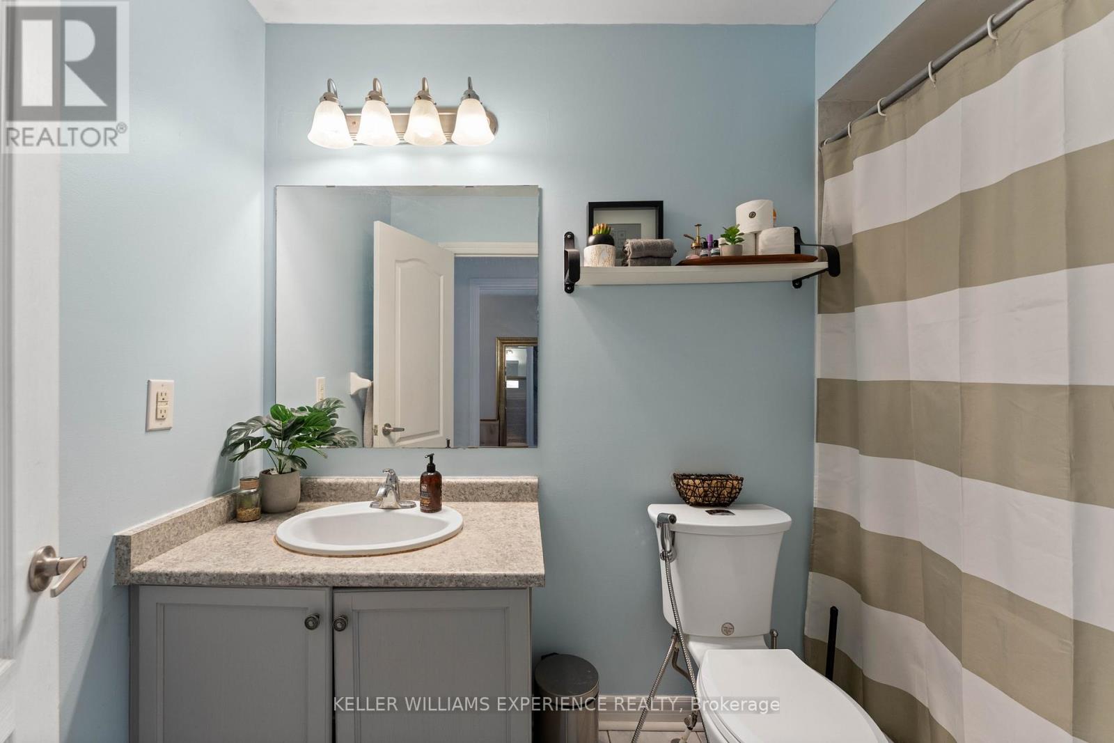 110 COLLIER CRESCENT - 15