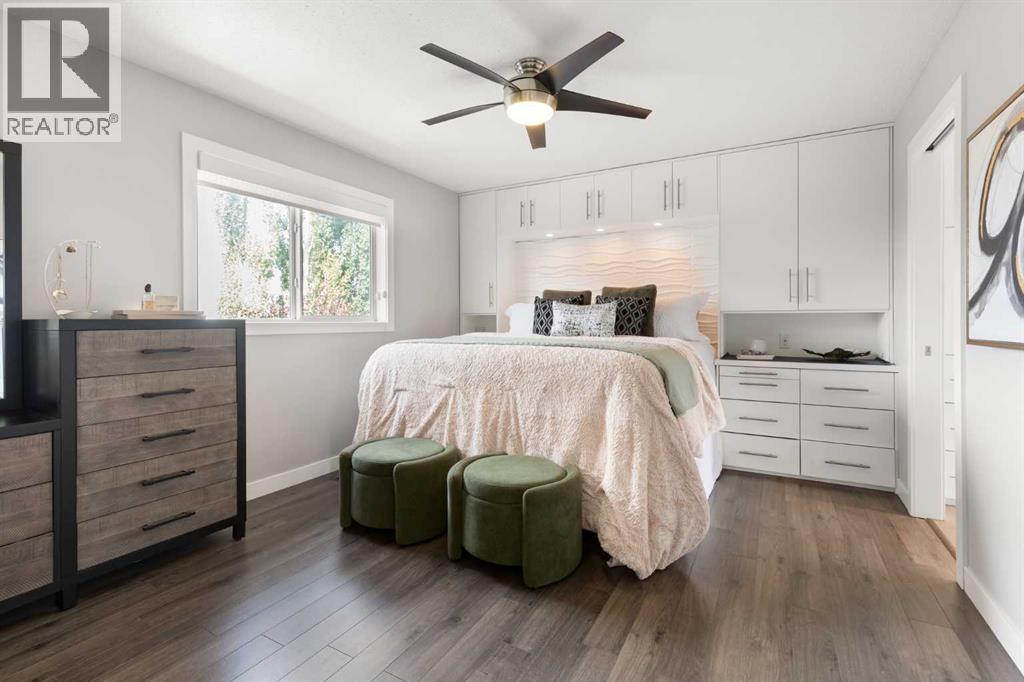 440 Spruce Way SE - 18