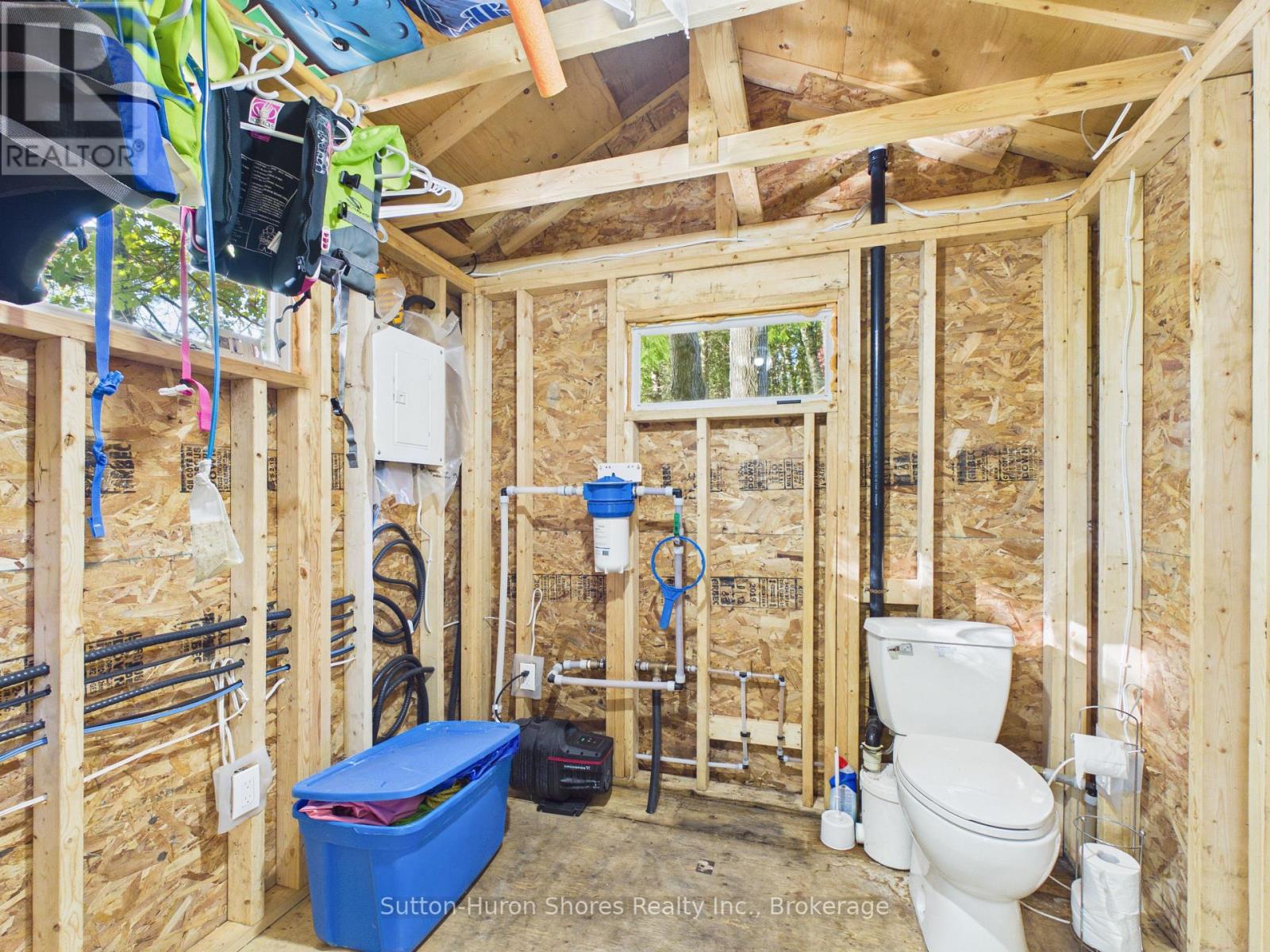 1264 SAUBLE FALLS ROAD - 37