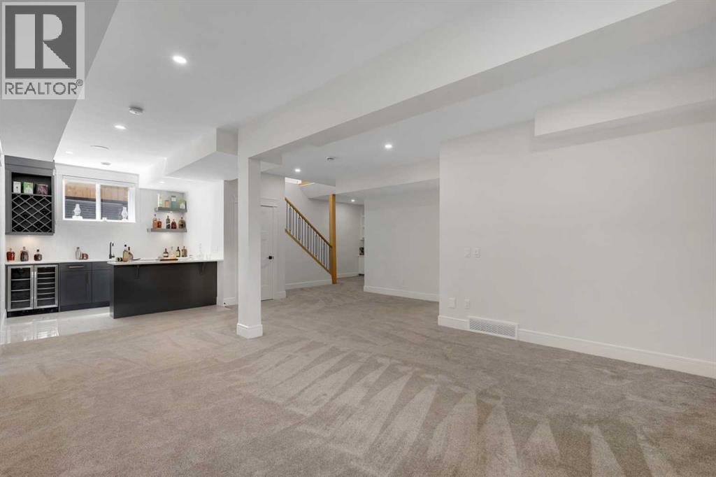 243 Coopers Cove SW - 31