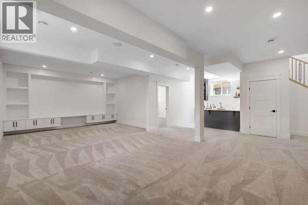 243 Coopers Cove SW - 32