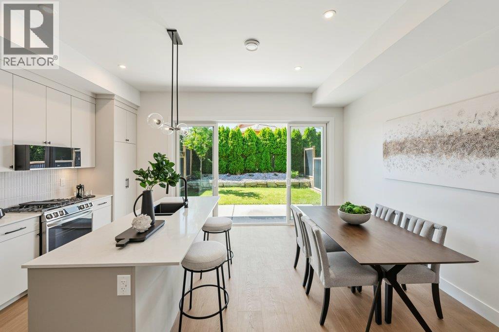 387 Chardonnay Avenue, Oliver