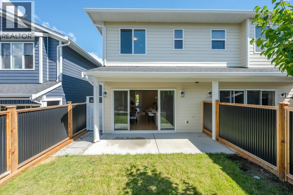 387 Chardonnay Avenue, Oliver
