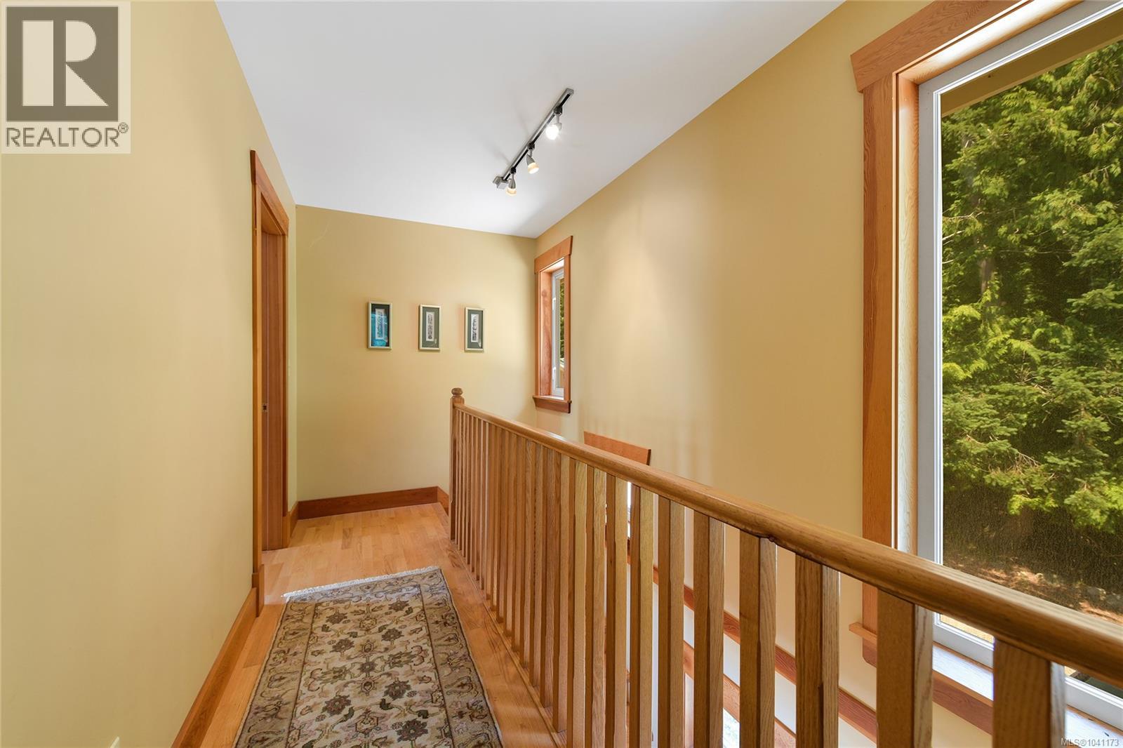 647 Dinner Bay Rd - 39