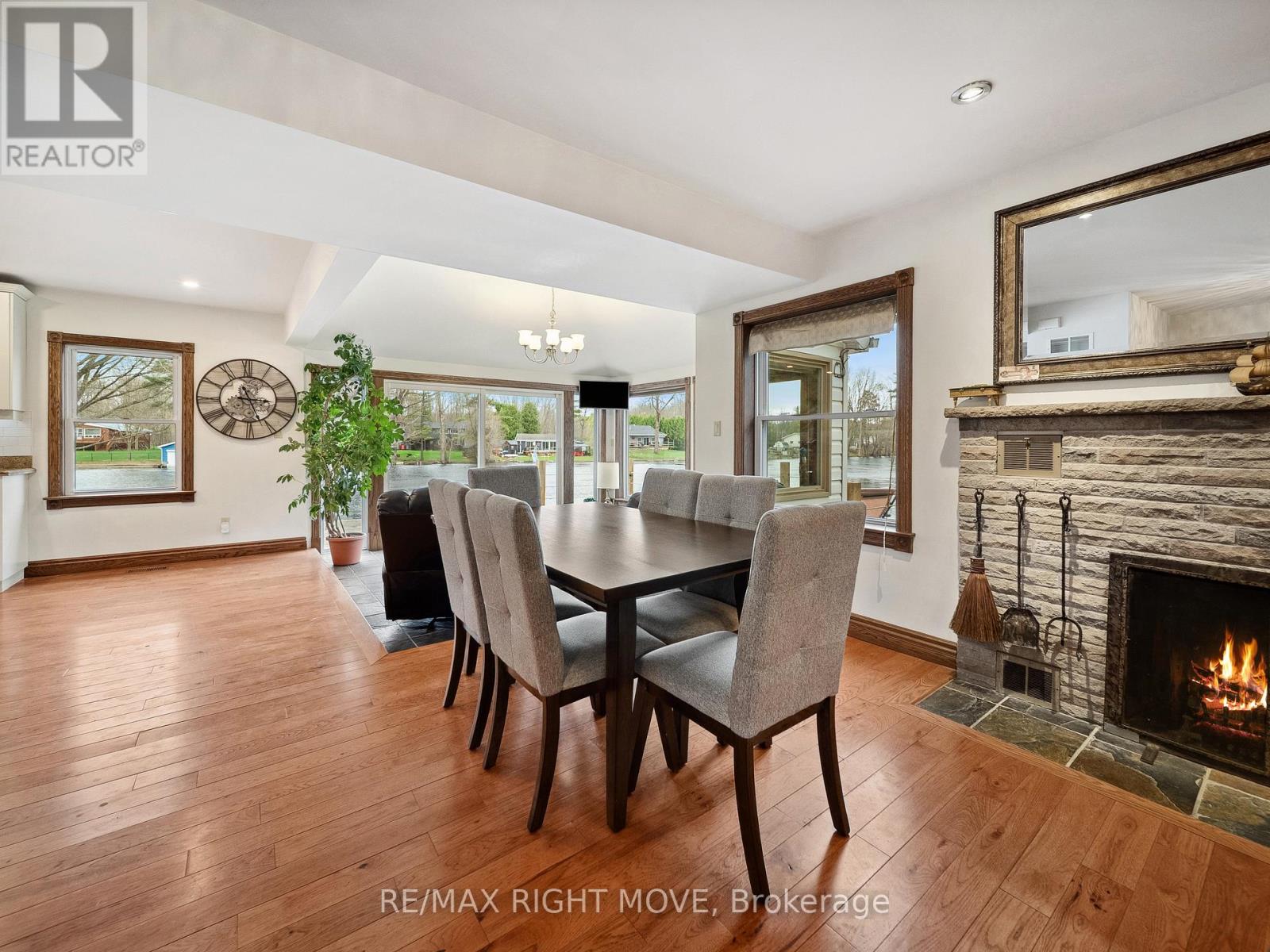 1012 COWBELL LANE - Image 15
