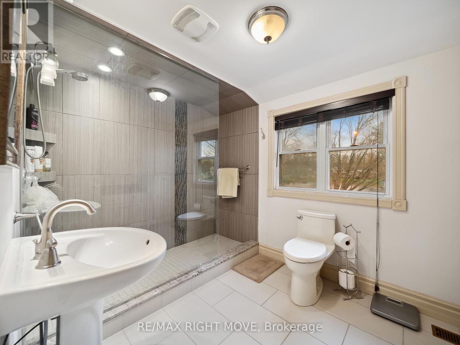1012 COWBELL LANE - Image 30