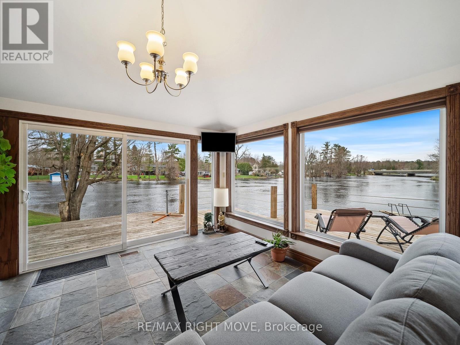 1012 COWBELL LANE - Image 9