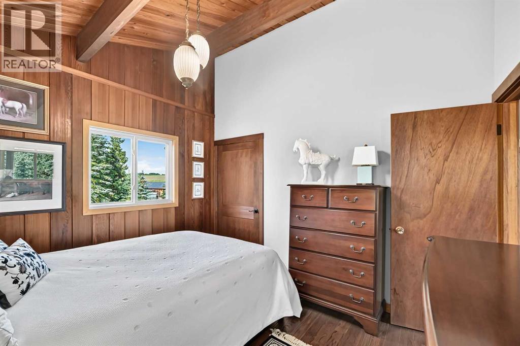 261136 Range Road 33 - 36