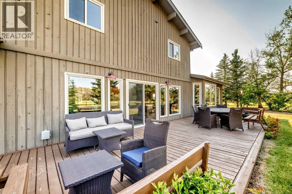 261136 Range Road 33 - 42