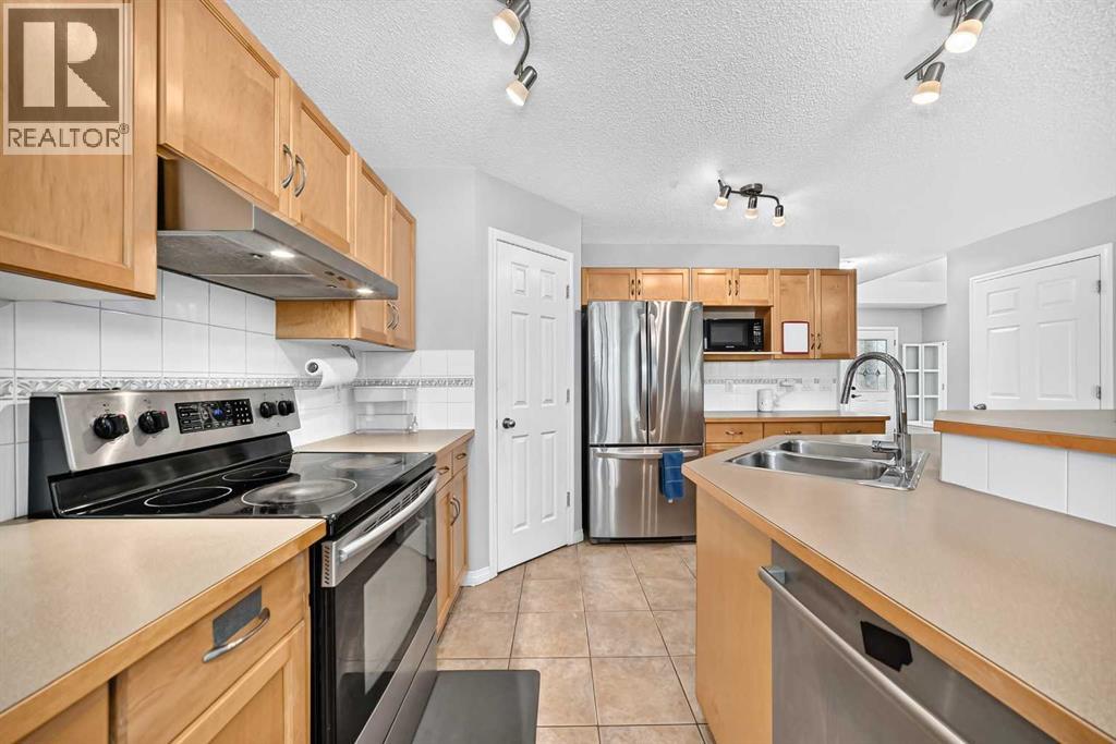 53 Everhollow Park SW - 10