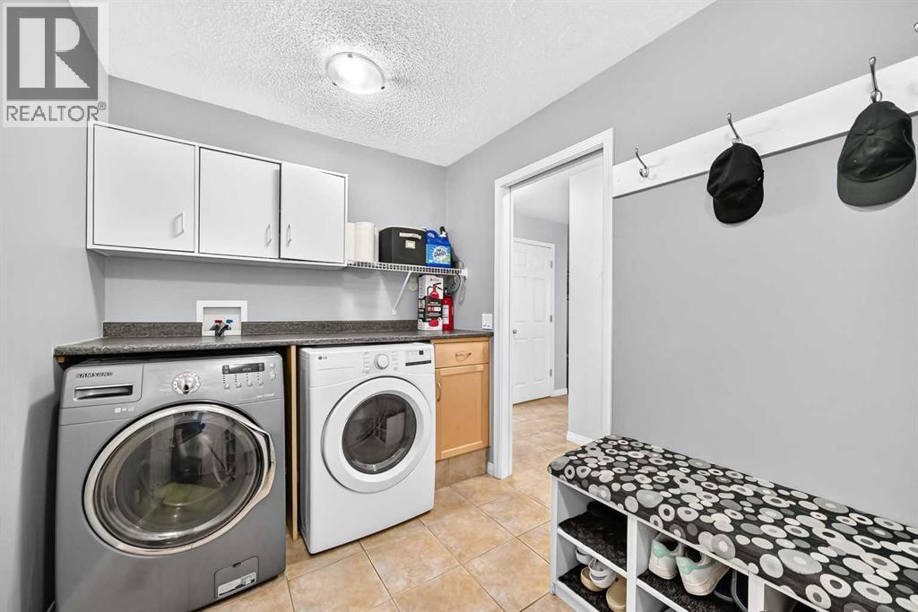 53 Everhollow Park SW - 19