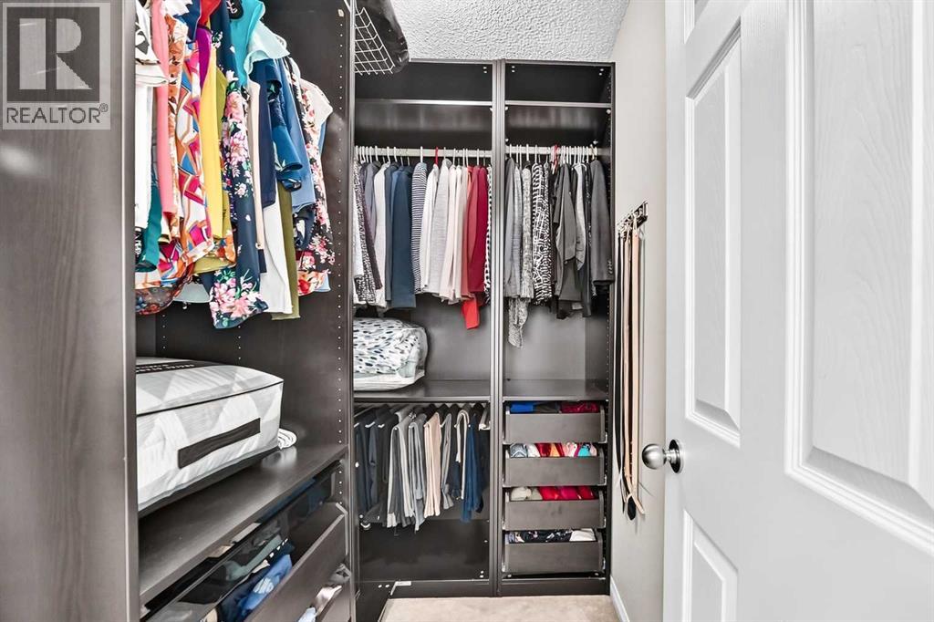 53 Everhollow Park SW - 24