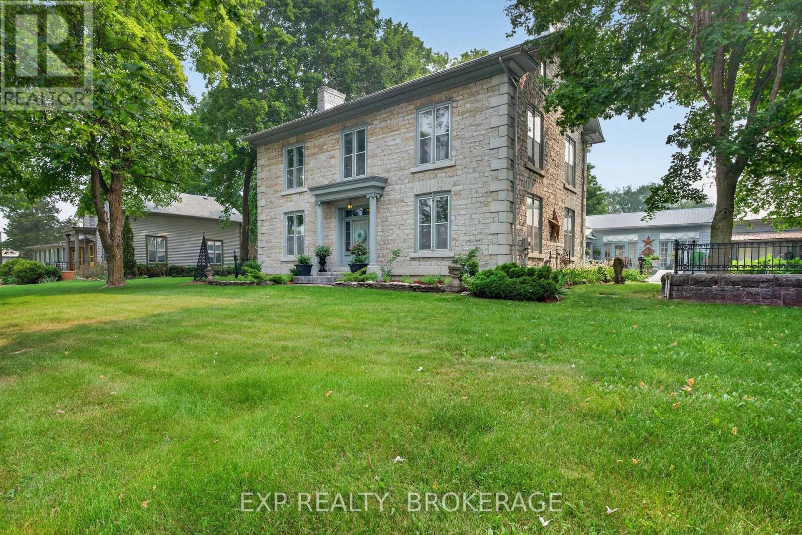 316 & 310 COLEBROOK ROAD - 1