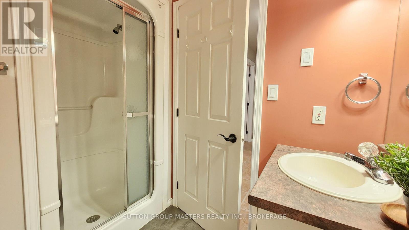 178 LANGFIELD STREET - 40