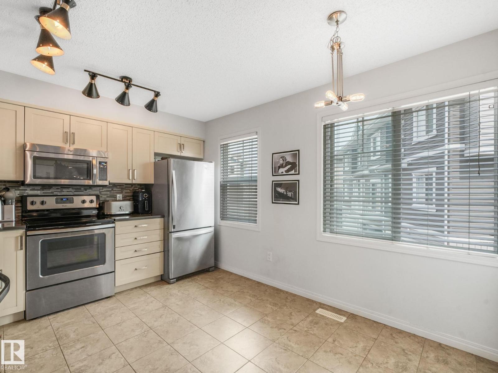 #21 1140 CHAPPELLE BV SW - 12