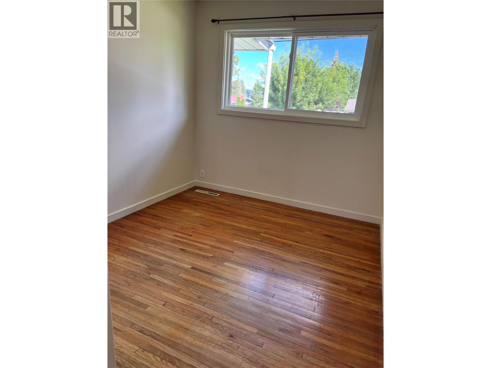 1201 6th Street - Image 19