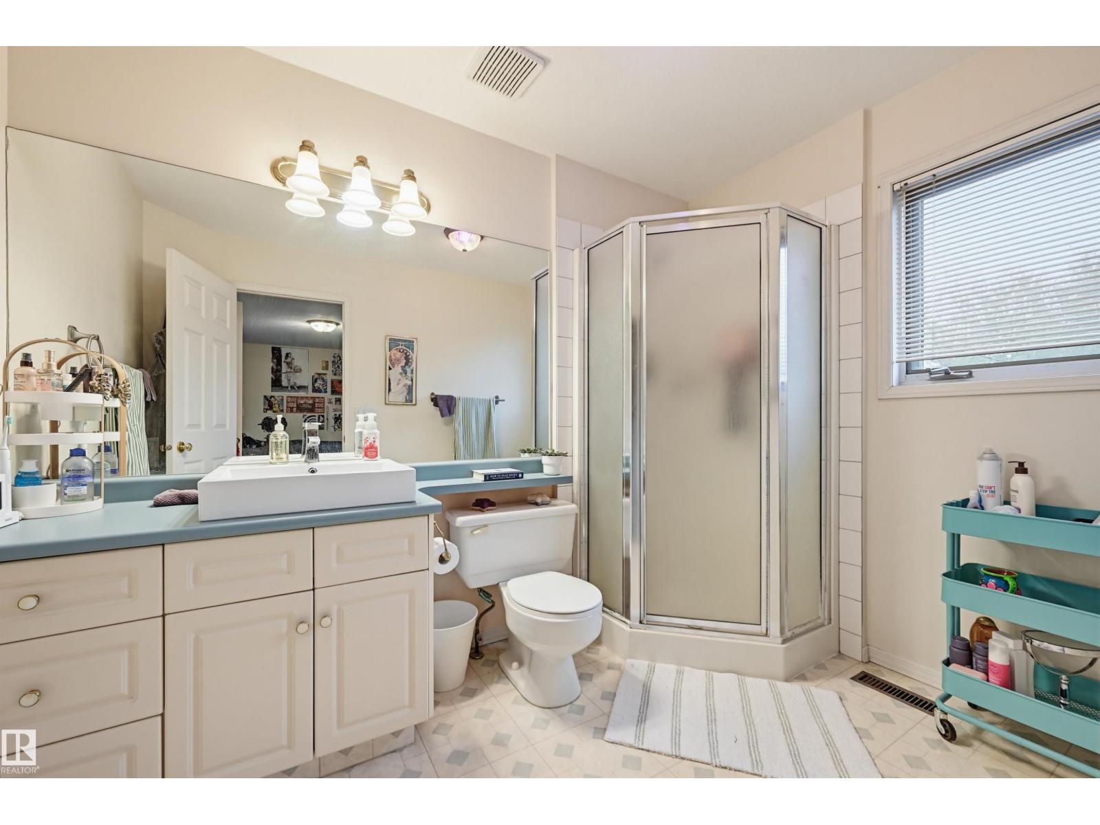 11107 UNIVERSITY AV NW - 20