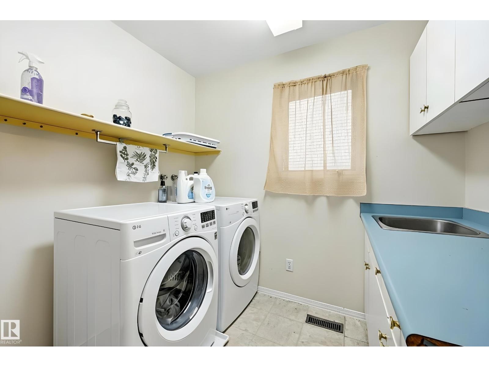11107 UNIVERSITY AV NW - 15