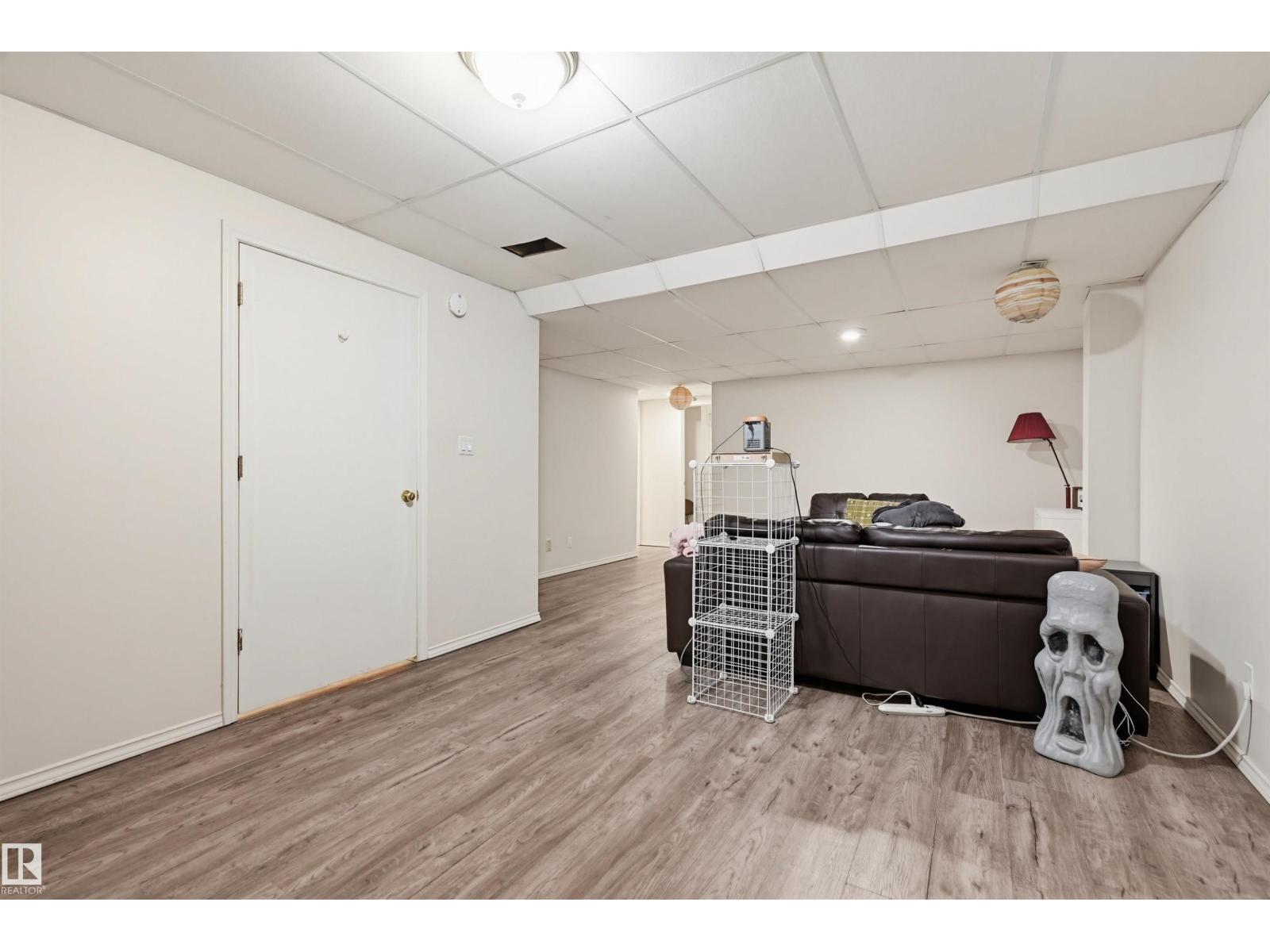 11107 UNIVERSITY AV NW - 26