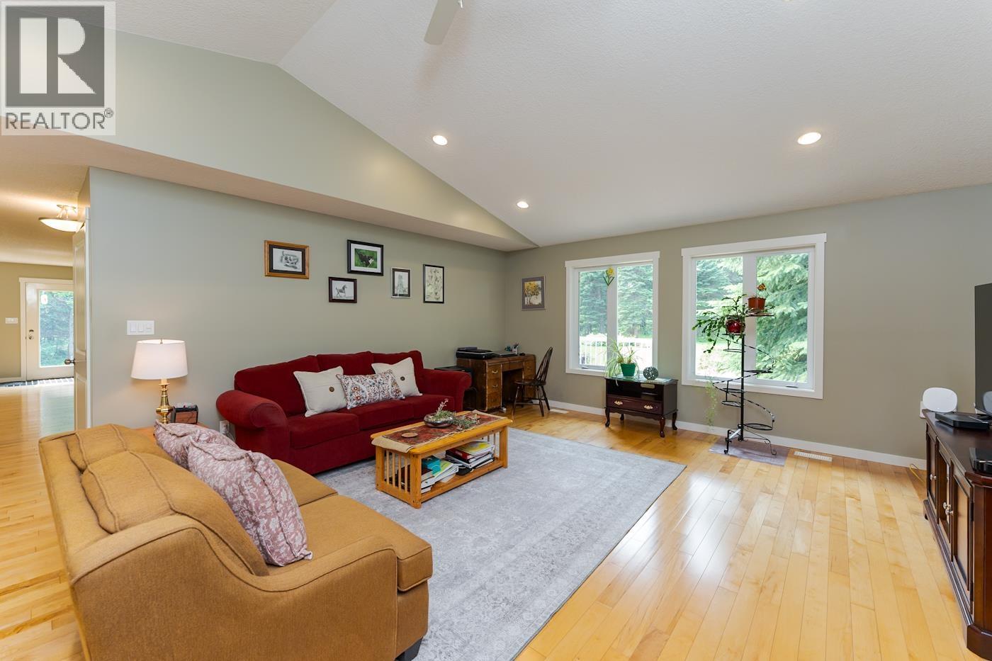 8905 CHRISTINA ROAD, Prince George