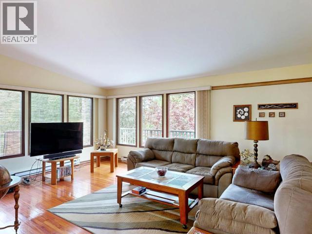 9573 LARSON ROAD - Image 6