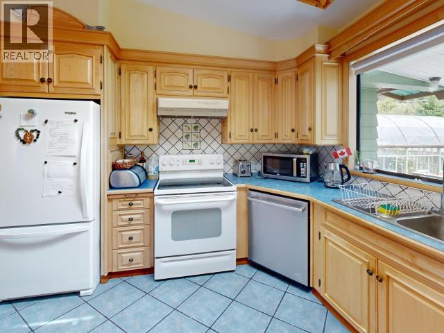 9573 LARSON ROAD - Image 16