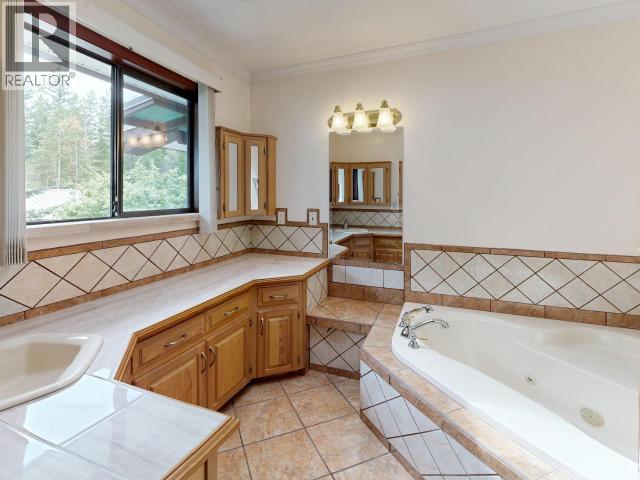 9573 LARSON ROAD - Image 20