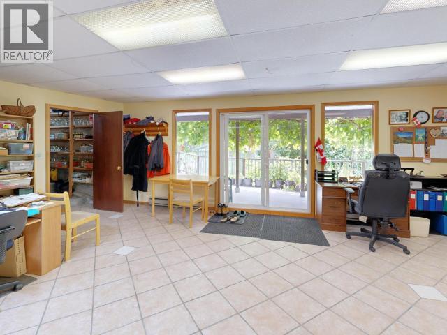 9573 LARSON ROAD - Image 28