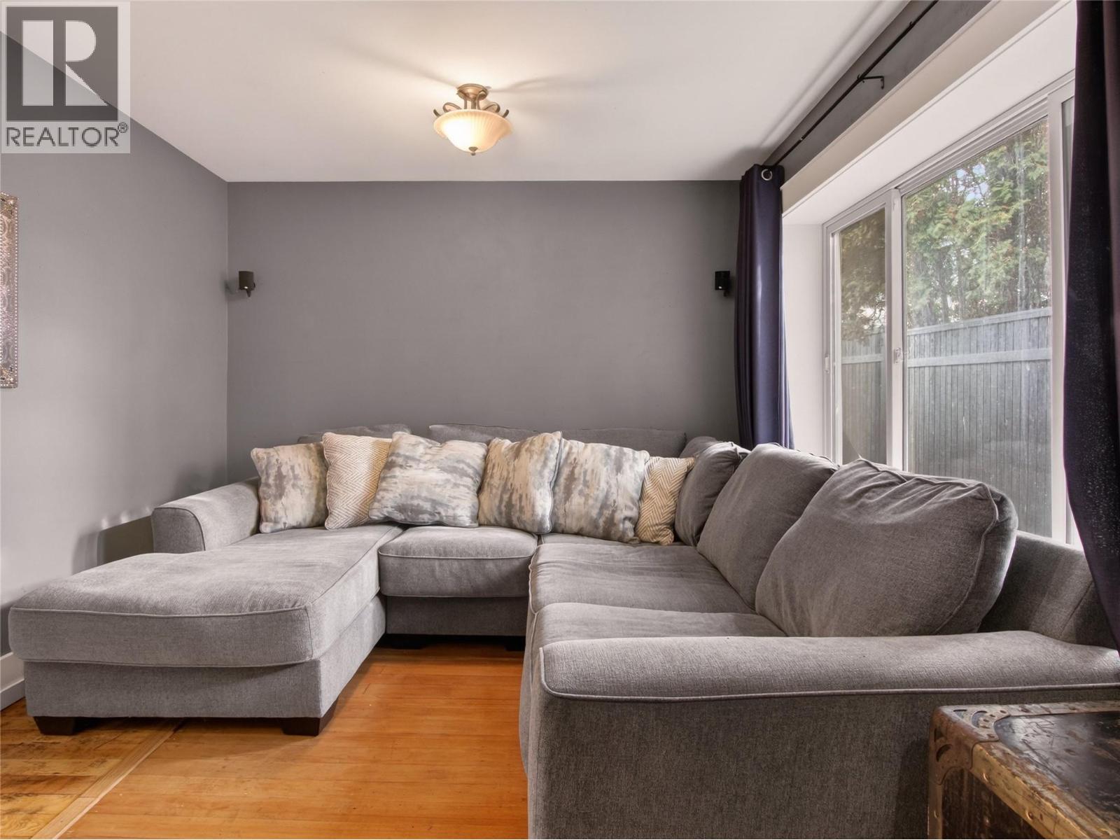 410 Upper Bench Road N - 21