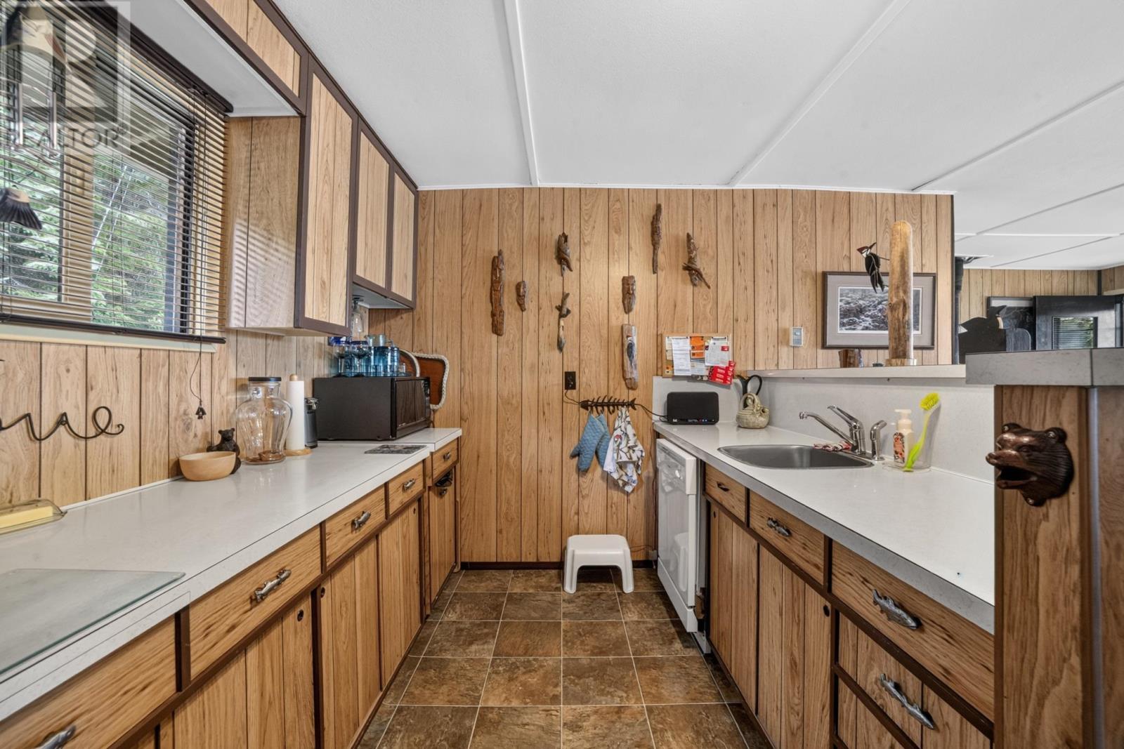 33B Peninsula Drive - 18