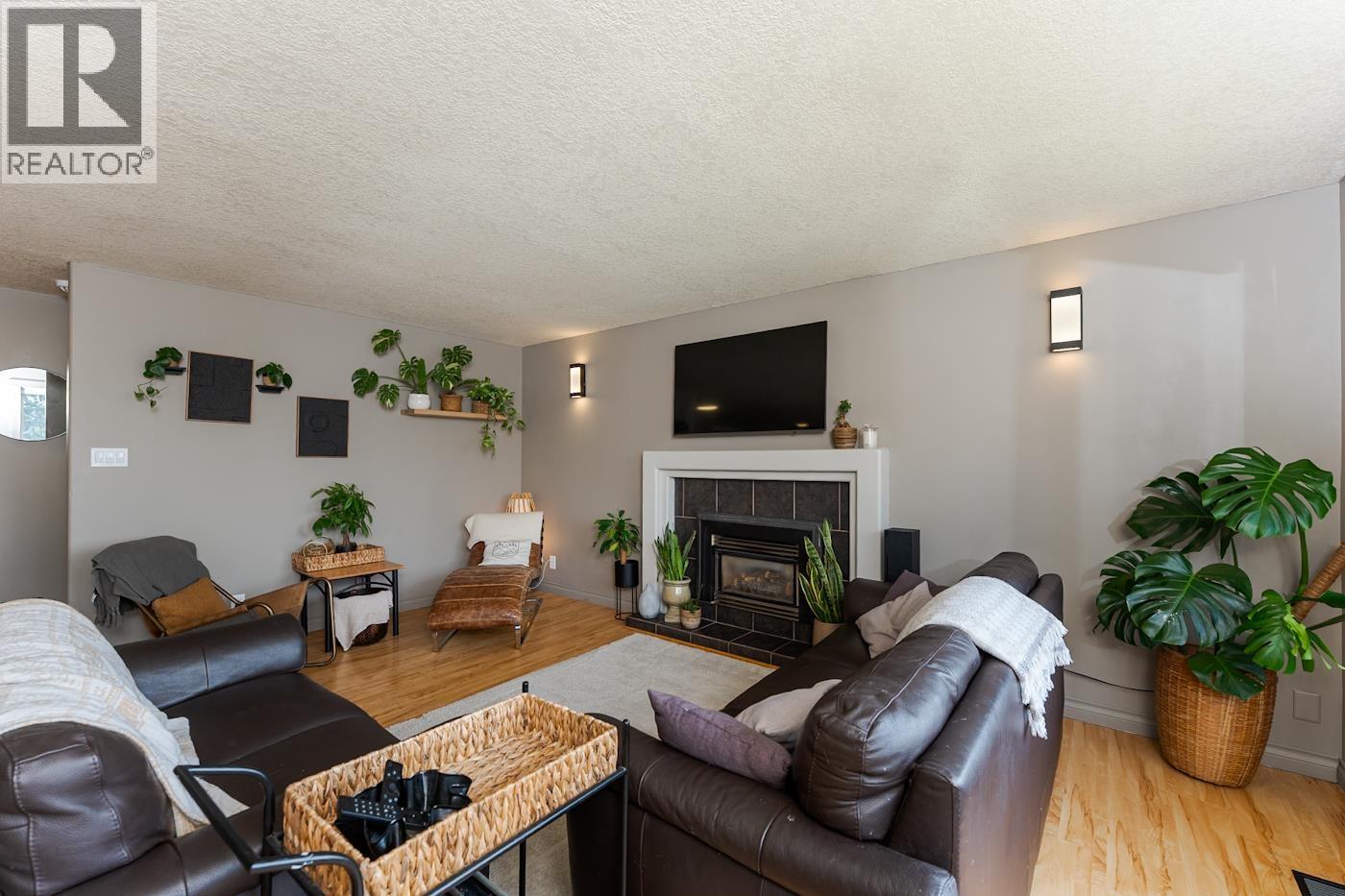 276 MORAN CRESCENT - 18